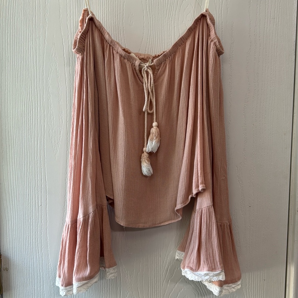 Long sleeve crop top